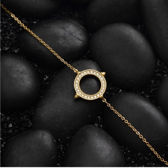 Gold 14k Gold Plated Circle Cubic Zirconia Bracelet - Picture 2 of 3